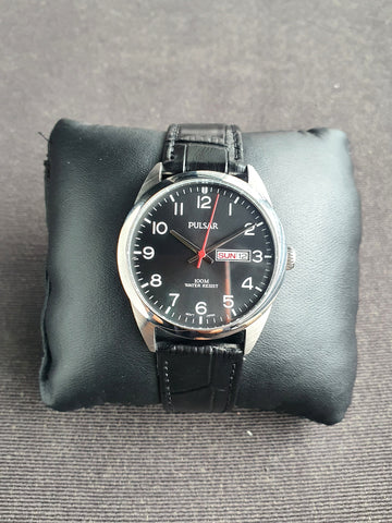 Pulsar Sub Brand Of Seiko Gents Watch 38mm Dial Quartz Watch